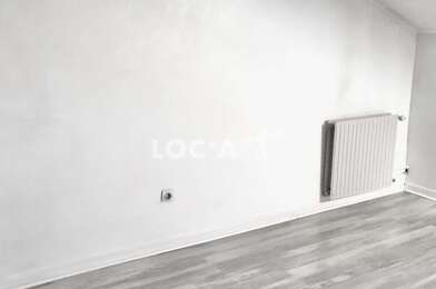 Appartement 4 pièces 1070 €