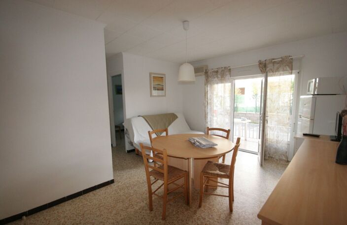 Programme 12 Appartements P2 ou P3 + parking — photo 3
