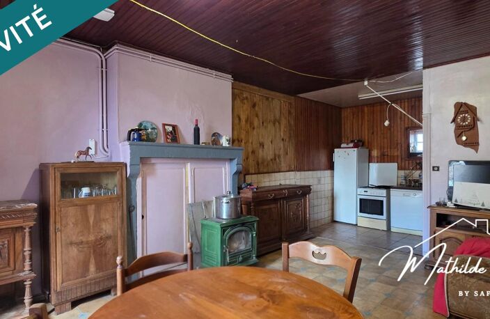 Ensemble immobilier avec longère et bâtis — photo 3