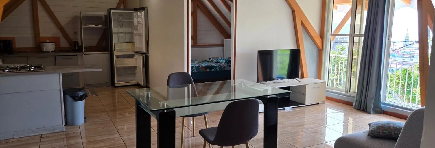 Appartement 5 Pièces 80 m² à louer à Fort-de-France (97200)