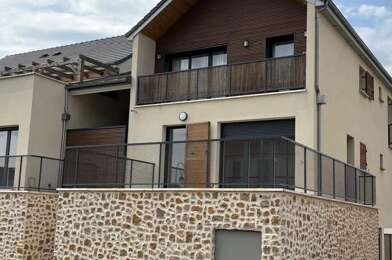 Appartement 3 pièces 1225 €