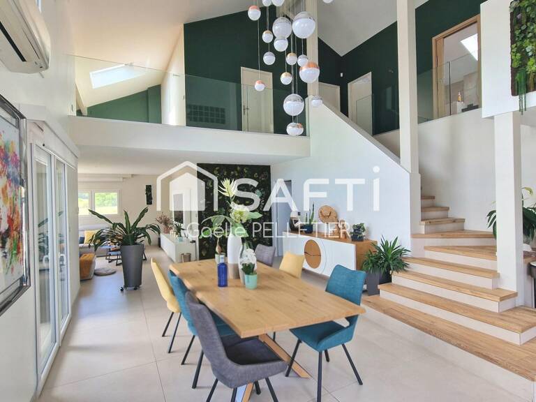 Propriété contemporaine d'exception avec piscine, pool-house, jacuzzi et appartement indépendant  - Saint-Vit. — photo 1