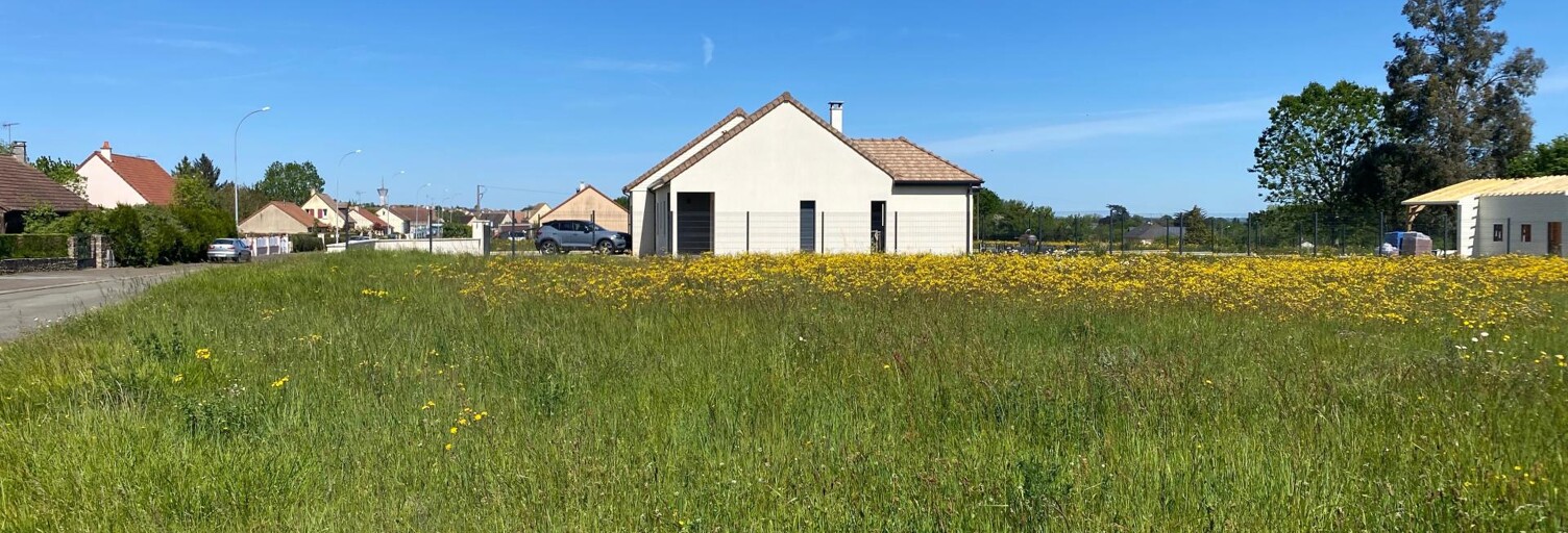 Terrain  2211 m² à vendre à Saint-Aubin-de-Locquenay (72130)