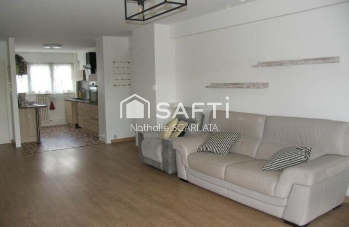 Appartement rénové de 72 m² avec 2 chambres, balcon et garage — photo 3