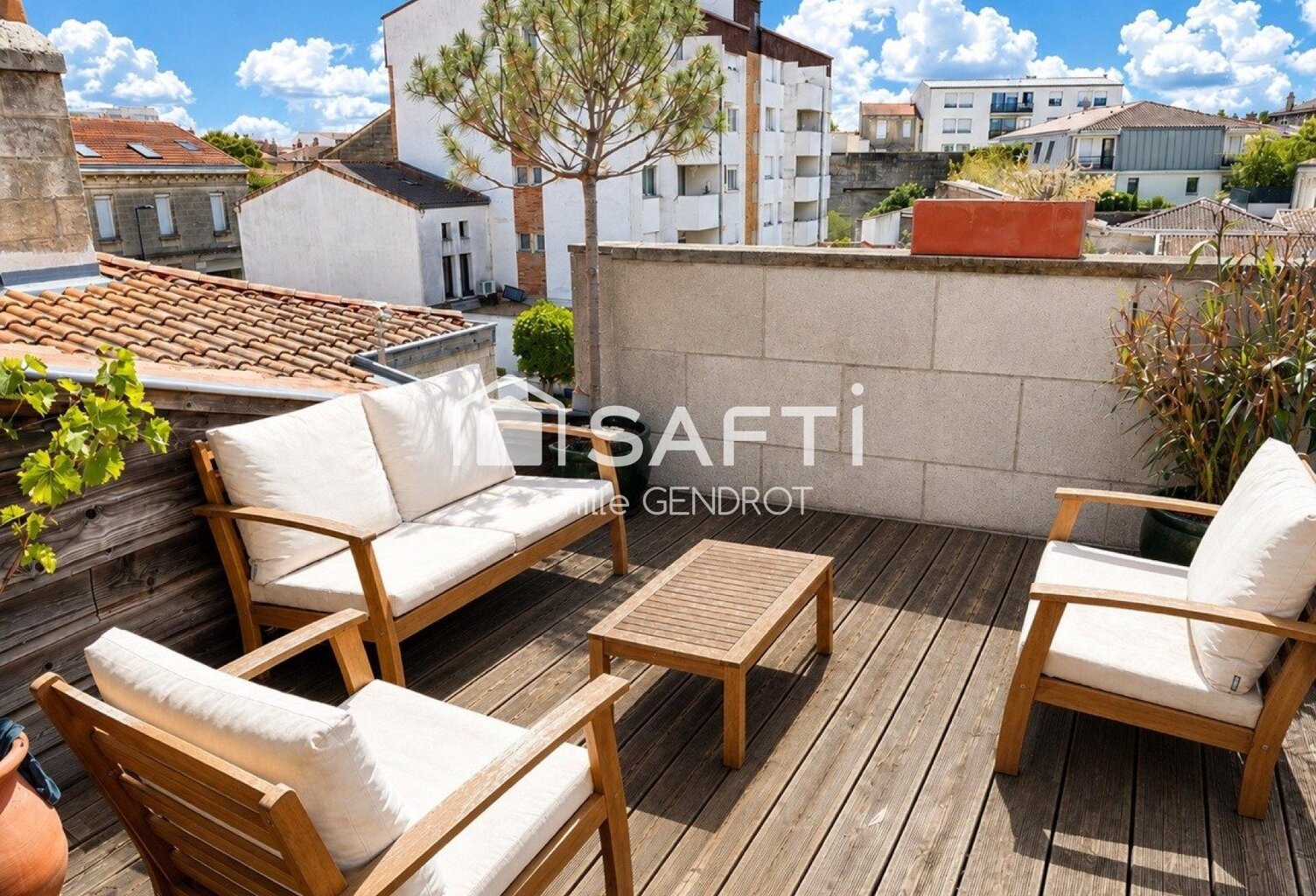 T3 - Pierre, lumière & terrasse privée. Un dernier étage d'exception — photo 1