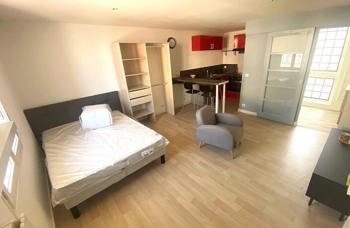 Studio meublé refait à neuf — photo 2