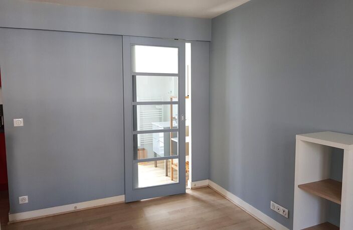 Studio meublé refait à neuf — photo 3