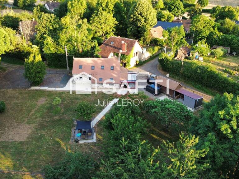Maison de campagne située à Chemiré-En-Charnie (72540), 5 pièces, 102 m² — photo 1