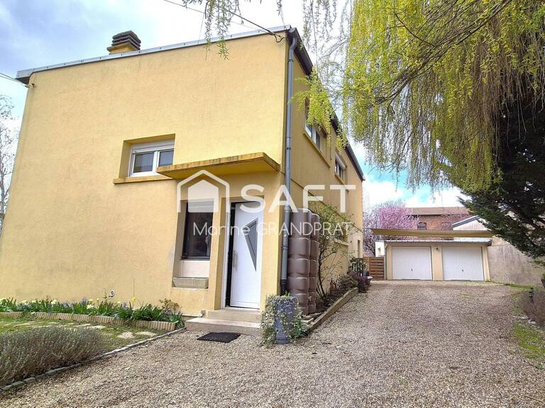 Maison rénovée avec jardin calme, proche centre ville — photo 1