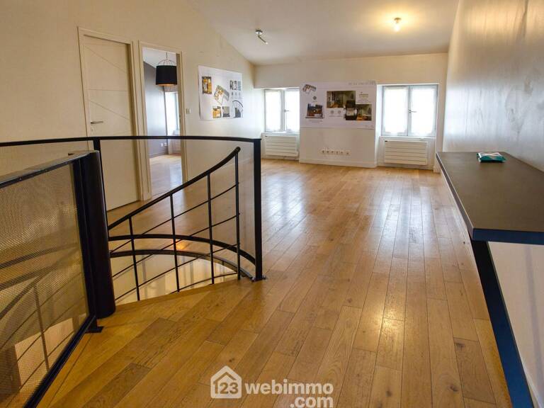 Appartement - 91m² - la rochelle 17000 — photo 1