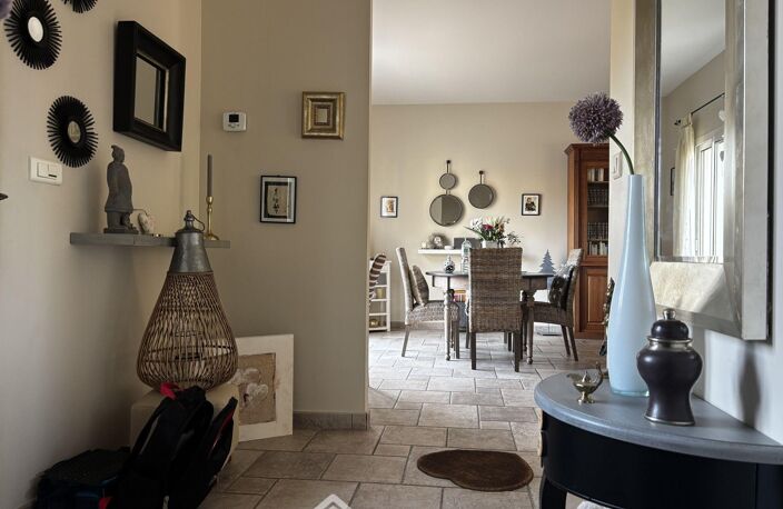 Maison - 147m² - Châtellerault — photo 3