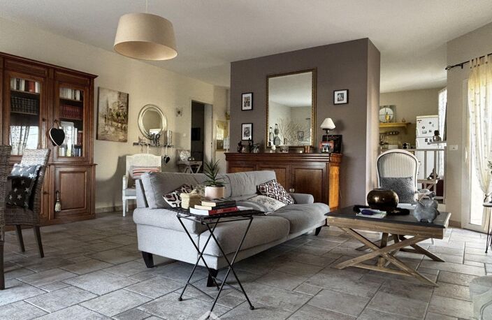 Maison - 147m² - Châtellerault — photo 4