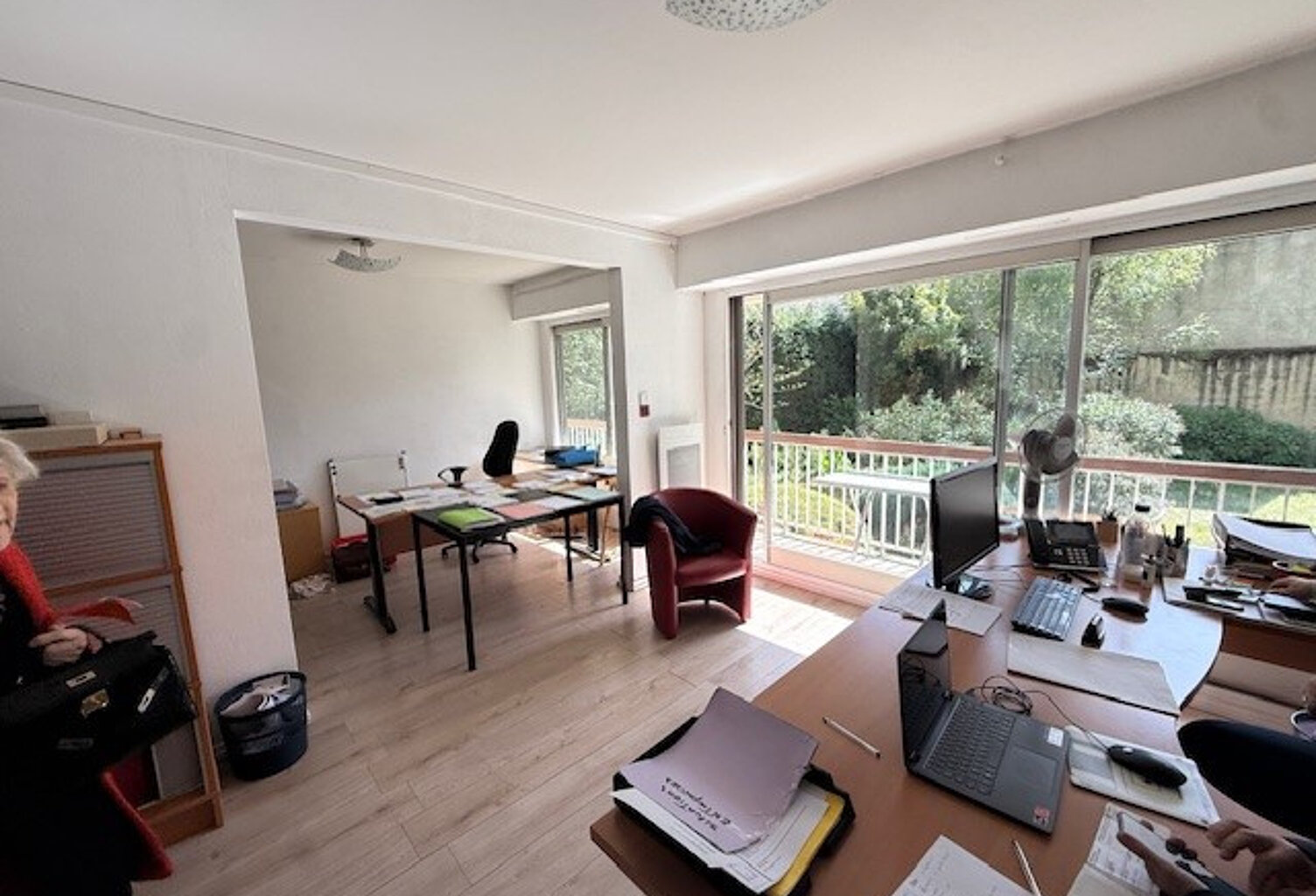 BUREAUX A LOUER SECTEUR GARE ANGERS — photo 1