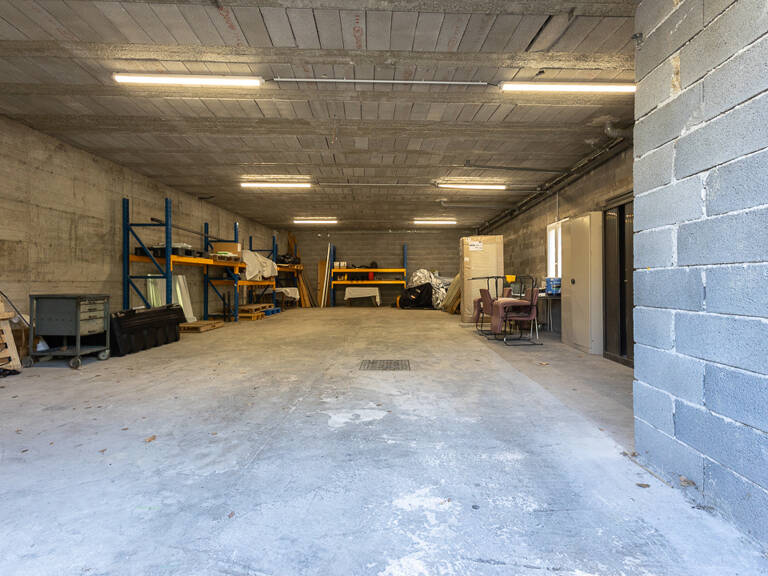 Opportunité   Local commercial / dépôt de plain-pied   Le Ro — photo 1