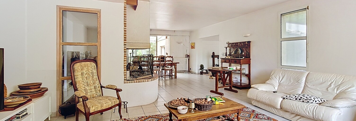 Maison 6 Pièces 200 m² à vendre à Cahors (46000)
