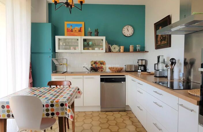 EXCLUSIVITE - Grande maison familiale divisible avec garage et jardin — photo 5