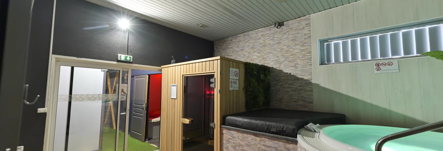 Commerce 5 Pièces 152 m² à vendre à Niort (79000)