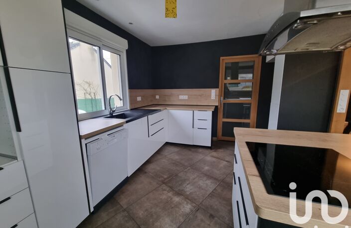 Vente Maison/villa 9 pièces — photo 3