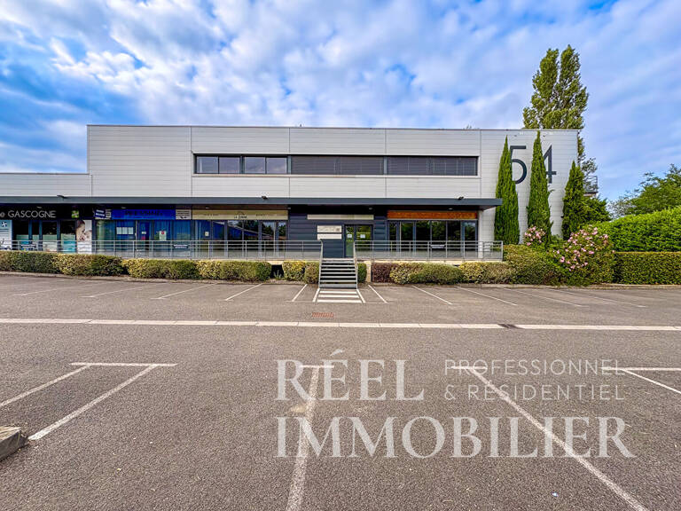 À louer - Local commercial de 180 m² à Auch — photo 1