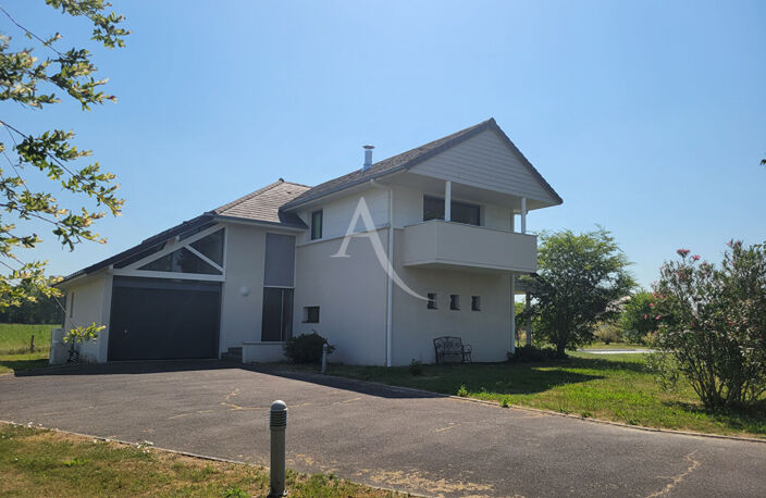 Maison Artigueloutan 6 pièce(s) 152 m2 — photo 2
