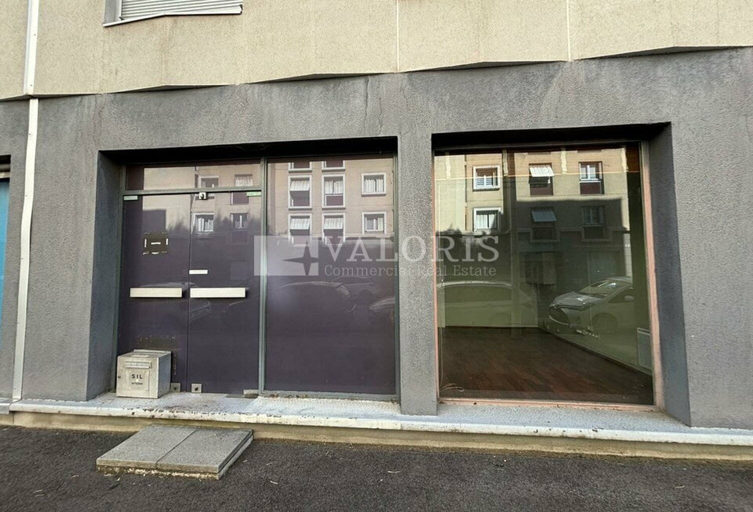 LOCAL COMMERCIAL à LOUER — photo 1