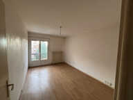 Appartement à rénover ANNONAY   SECTEUR DOMAINE DE LA GARE — photo 3