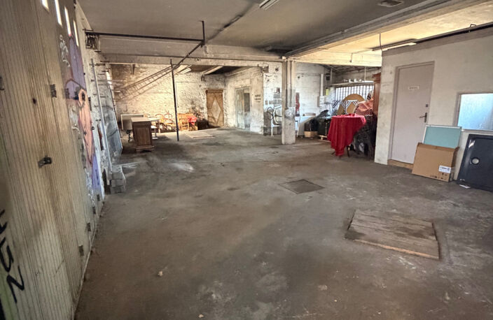 Appartement à rénover ANNONAY   SECTEUR DOMAINE DE LA GARE — photo 4