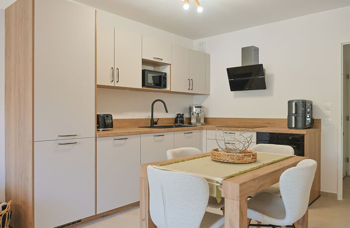 APPARTEMENT T3 - ASCENSEUR-  BALCON ET DOUBLE GARAGE - SOLLIES-PONT 83210 — photo 5