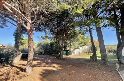 Terrain constructible — photo du bien