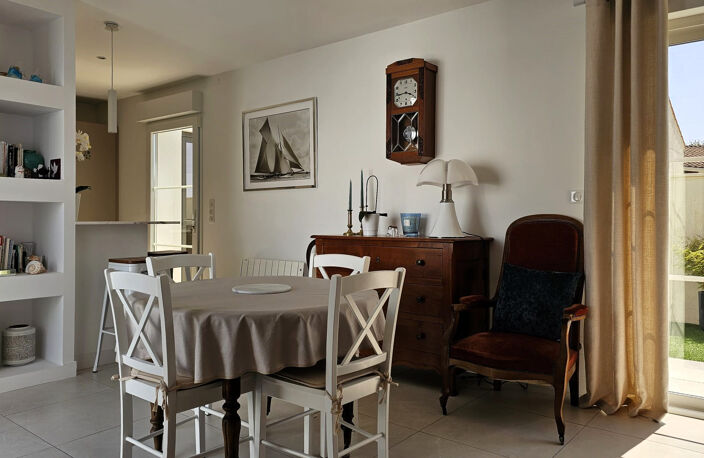 MAISON DE PLAIN-PIED avec PISCINE — photo 5