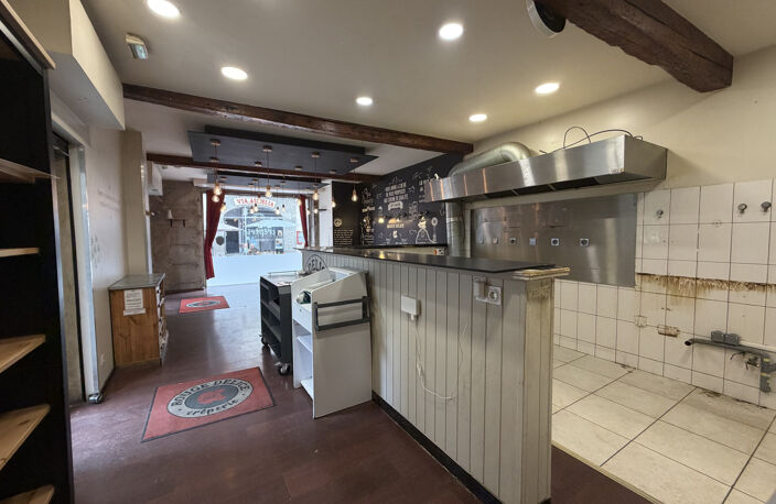 Local Commercial 96 m2 — photo 3