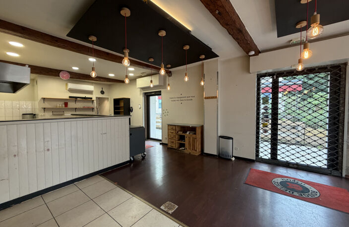 Local Commercial 96 m2 — photo 4