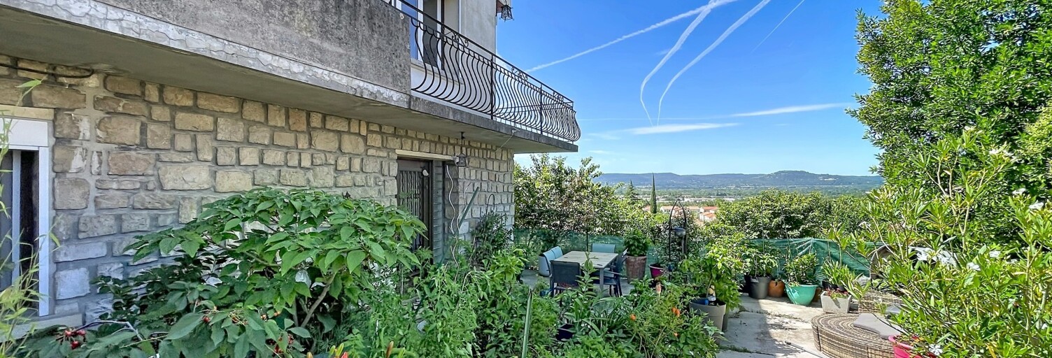 Maison 11 Pièces 220 m² à vendre à Pertuis (84120)