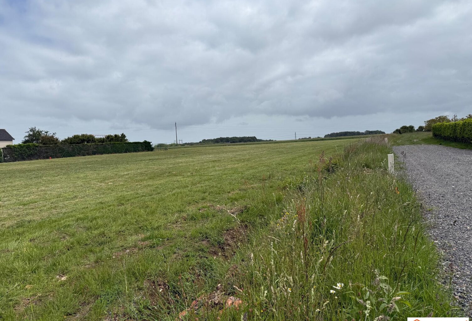Terrain constructible viabilisé de 951 m2 — photo 1