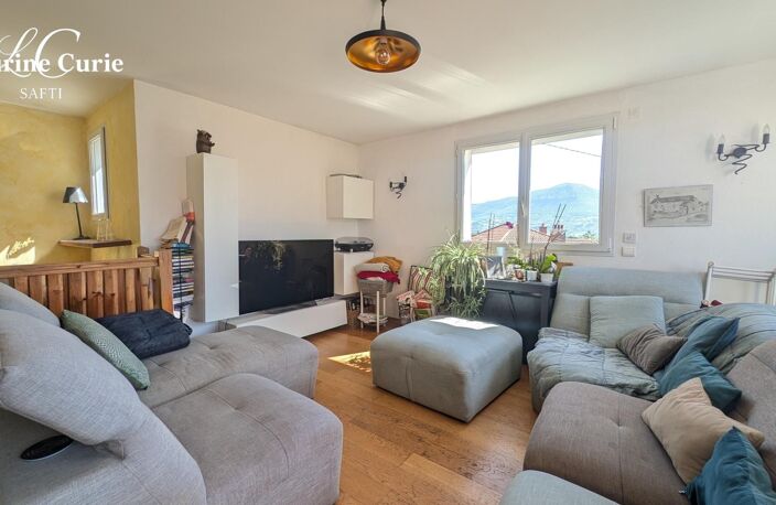 Maison T7 avec piscine — photo 3