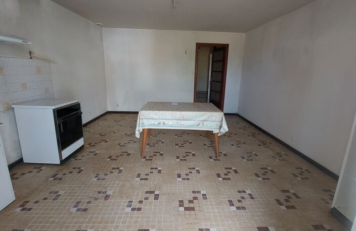 Vente Maison/villa 5 pièces — photo 2