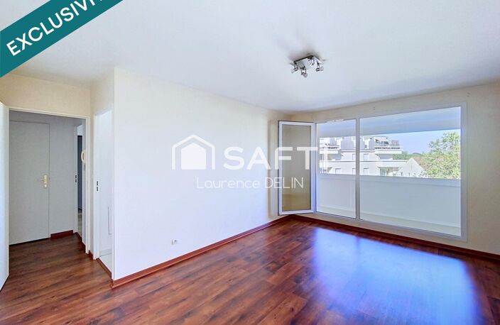 CHARMANT APPARTEMENT T2 PROCHE RER ET COMMODITE — photo 2