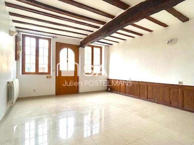 MAISON DE BOURG À COLOMBAGES — photo du bien
