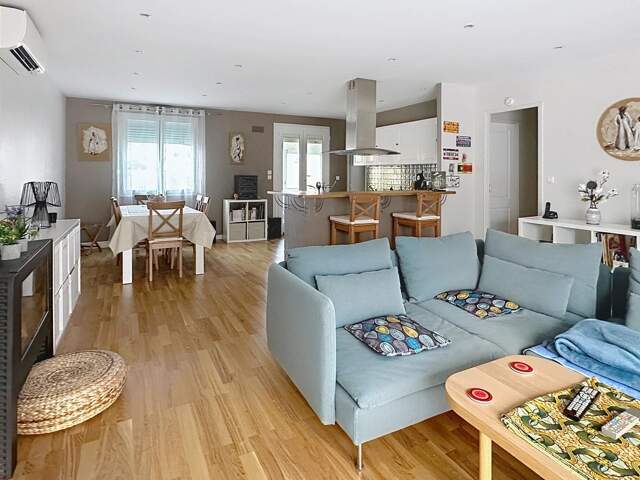 Maison 3 chambres  86 m²  Plain-pied — photo du bien
