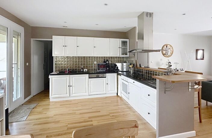 Maison 3 chambres  86 m²  Plain-pied — photo 3