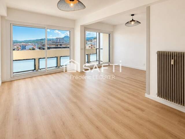 CLERMONT-FERRAND  APPARTEMENT D'EXCEPTION AVEC VUE PANORAMIQUE AU 6? ÉTAGE — photo du bien