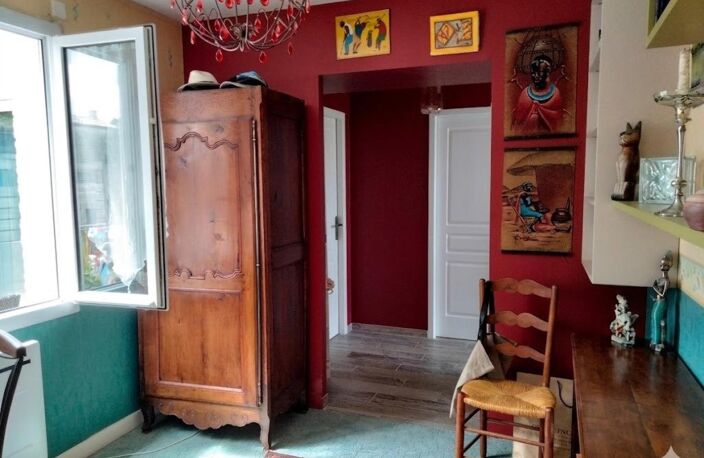 Maison familiale. Double garages. Grand terrain. — photo 4