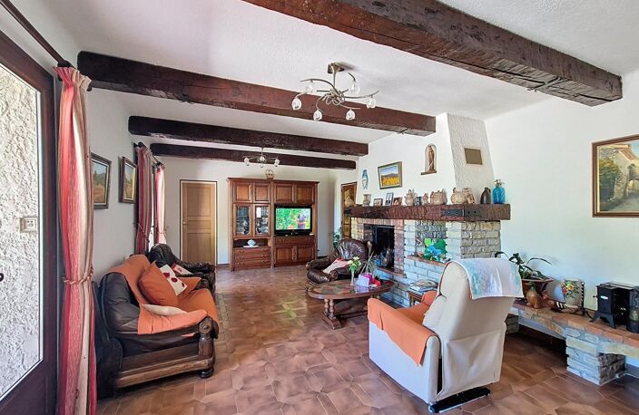 Villa 4 chambres  piscine double garage / 6800 m² — photo 5