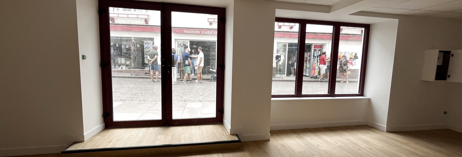 Commerce  48 m² à louer à Saint-Jean-Pied-de-Port (64220)