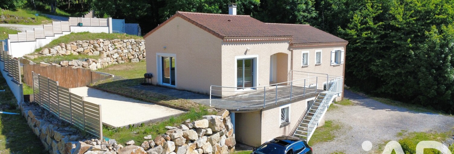 Maison 6 Pièces 136 m² à vendre à Satillieu (07290)
