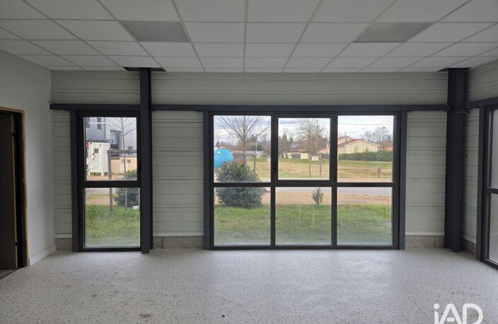 Location Local d'activités 41 m&sup2; — photo 2
