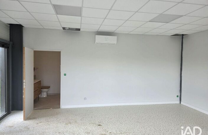 Location Local d'activités 41 m&sup2; — photo 4
