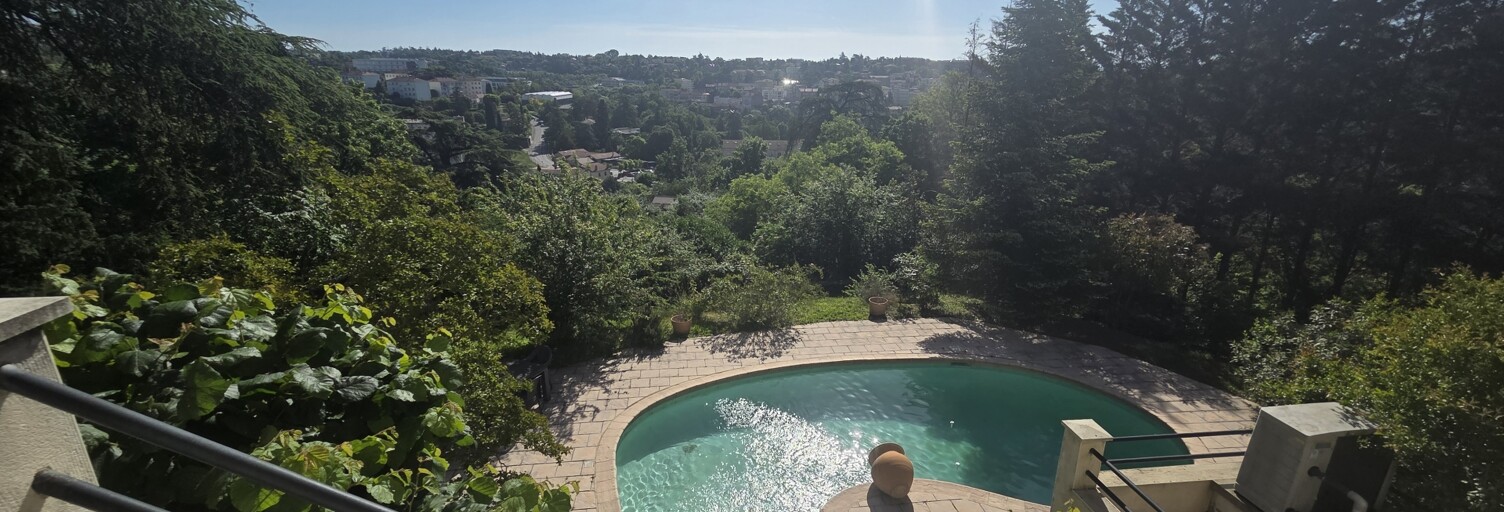 Maison 7 Pièces 216 m² à vendre à Annonay (07100)