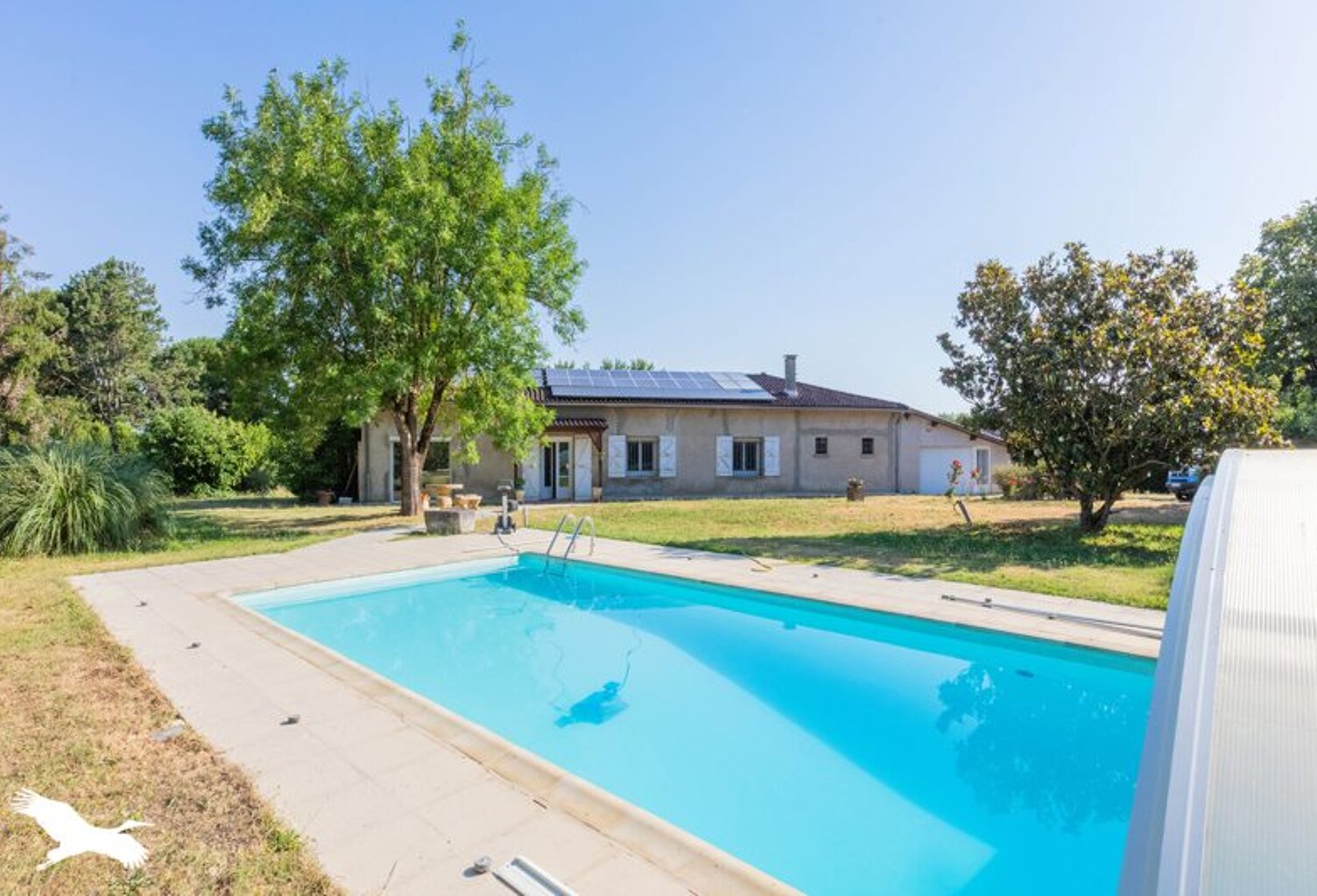 Ferme (tte) de 5 pièces principales — photo 1