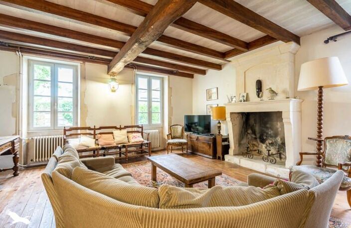 Maison en pierre de 8 pièces principales — photo 3